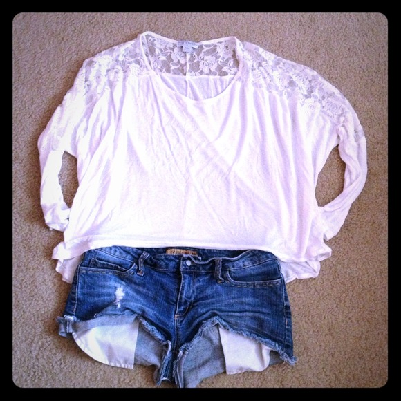 BUNDLE