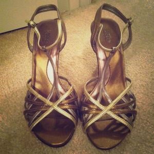 Gold, silver & bronze wedges
