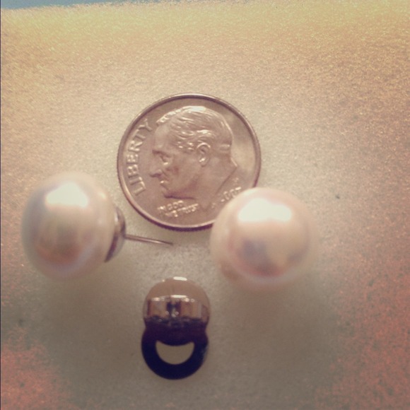 Genuine fresh water pearl earrings