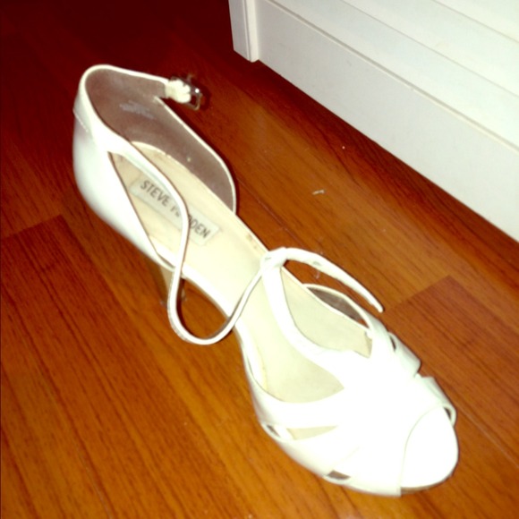 Steve Madden 8.5 shoes
