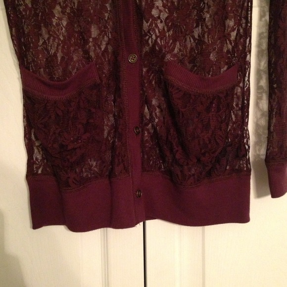 Lace tunic - Picture 2 of 2
