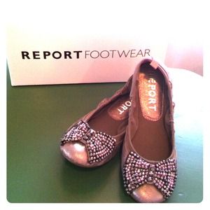 REDUCED ~ Pewter ballet flats ~ New In Box