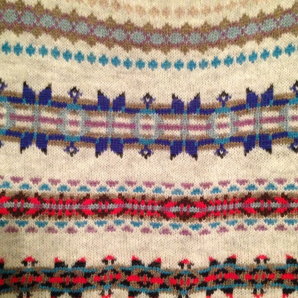 Sweater - Picture 2 of 2