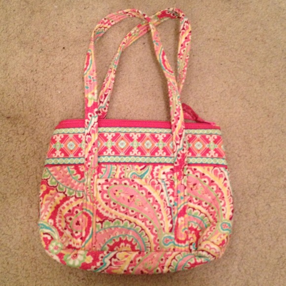 ❗Reduced❗Vera Bradley Pink Paisley-Print Bag