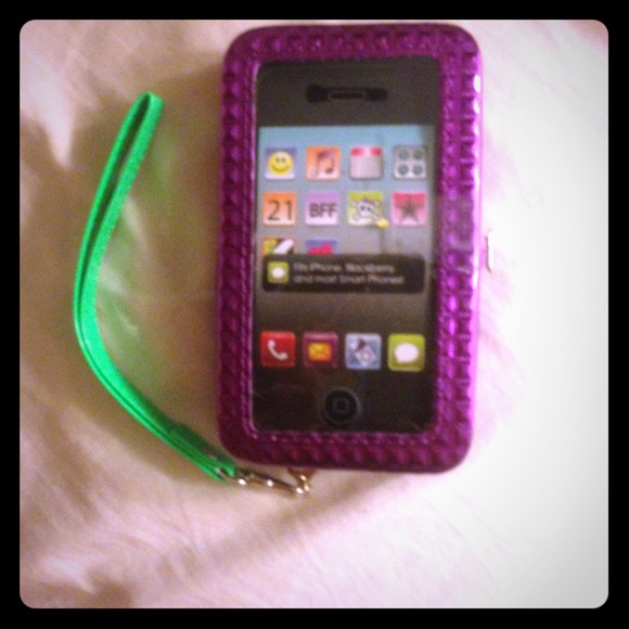 ❌SOLD❌Purple iPhone 4 clutch