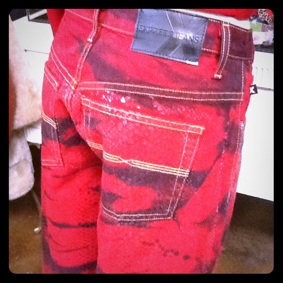 SOLD. Vintage Jeans Rock Chic Red/Black Wet Look 5