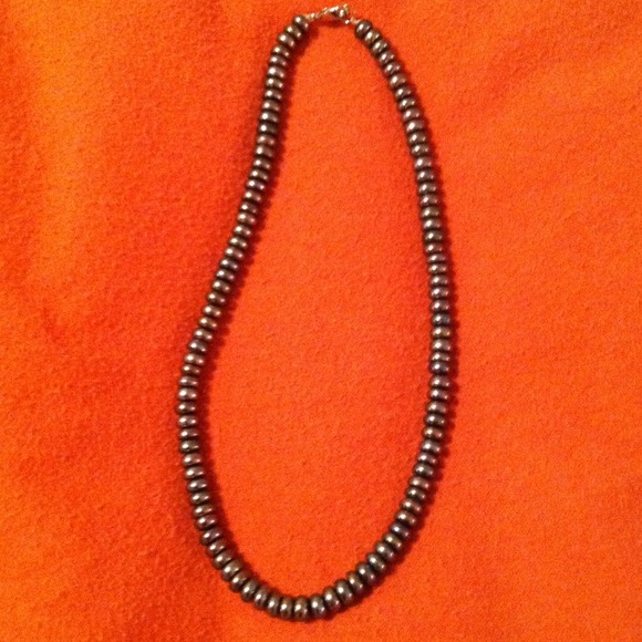 Black pearl necklace