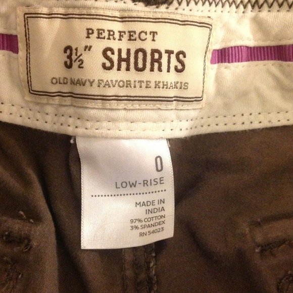 cute brown shorts - Picture 3 of 4