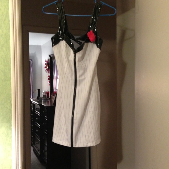 SOLD Miss Mob costume - Picture 2 of 3