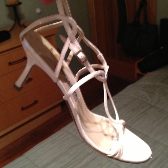 Jimmy Choo Authentic - Picture 2 of 5