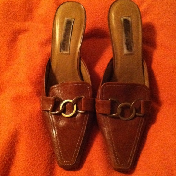Etienne Aigner shoes