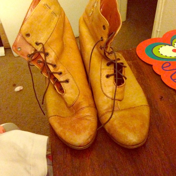 Vintage Leather boots