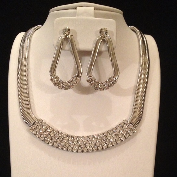 Rhinestone plate set - Picture 1 of 1