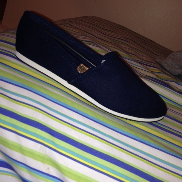 Navy blue shoes