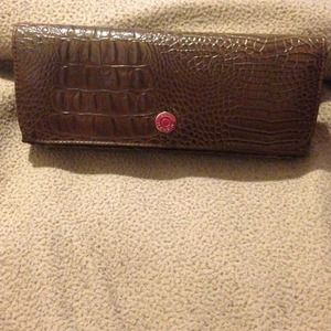 💢Reduced💢Issac Mizrahi Croc Clutch