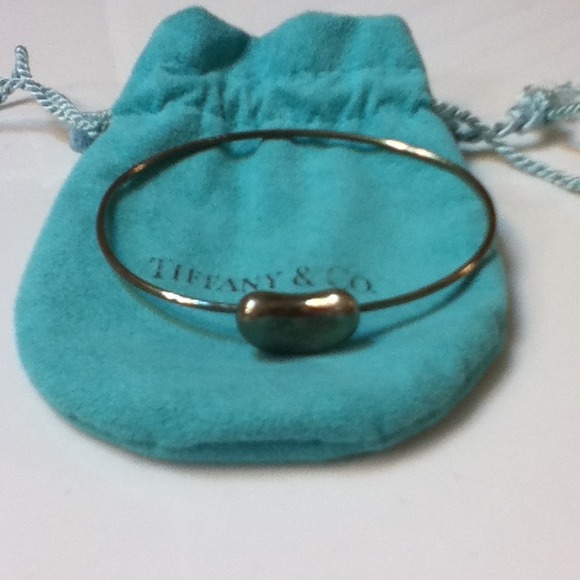 SOLD!! 100% Authentic Tiffany & Co "Bean" bracelet