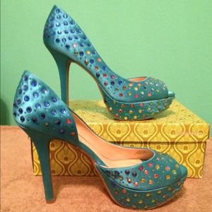 Gianni Bini Platform Pump size9