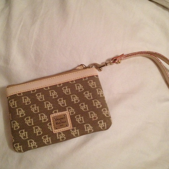 Dooney &bourke leather wristlet.