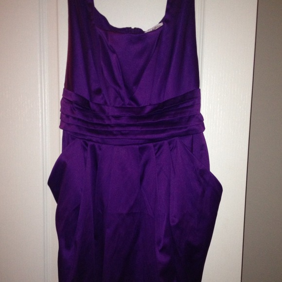 Sleeveless satin purple evening dress...
