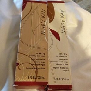 Traded.   Lotion and Spritzer set