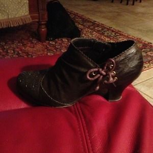 Pesaro brown bootie