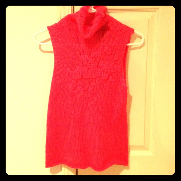 DKNY sweater