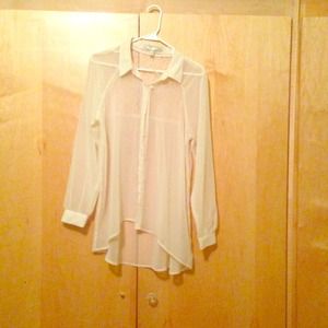 High low blouse, lace in back ⭐( drop price)