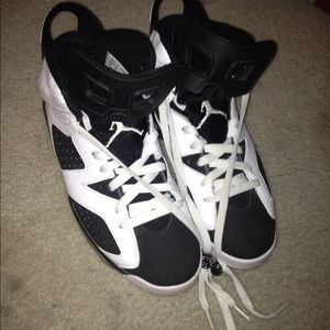 ✋sold!✋Jordan 6 Oreos, original grail men's size 9