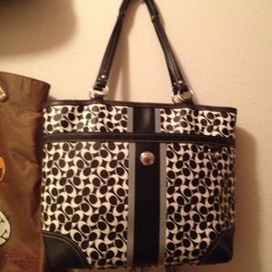 Black&White coach purse