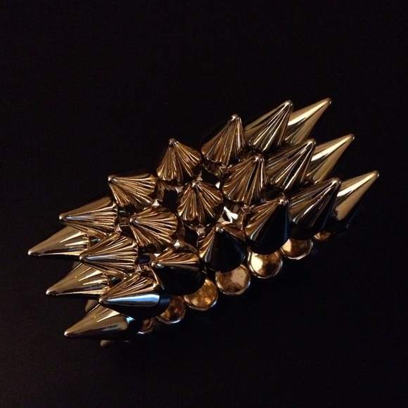 Bracelet ✨🌟 - Picture 3 of 4