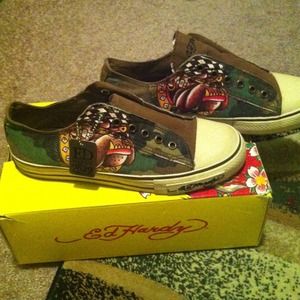 Ed hardy camo slip in tennis shoes