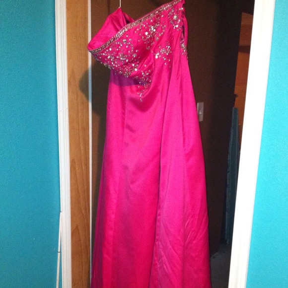 pink and sequins prom dress - Picture 1 of 4