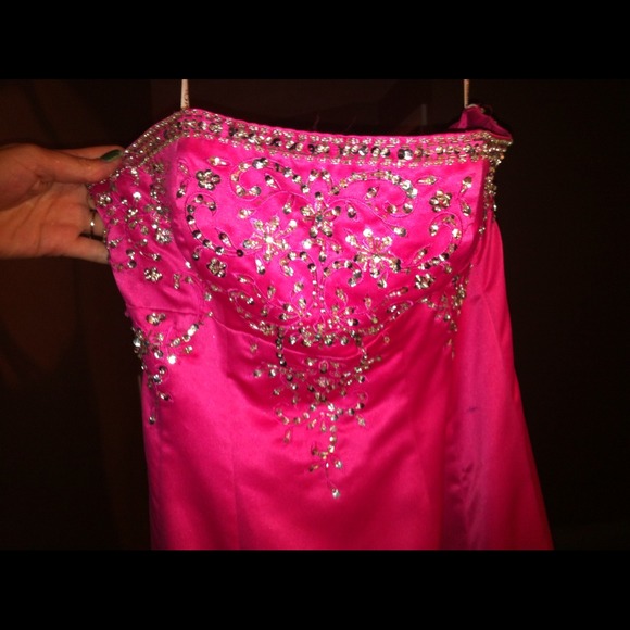 pink and sequins prom dress - Picture 2 of 4