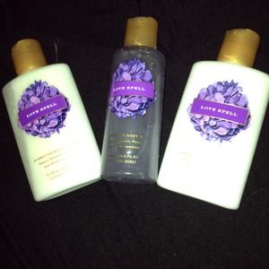 Victoria's Secret love spell and sheer love bundle