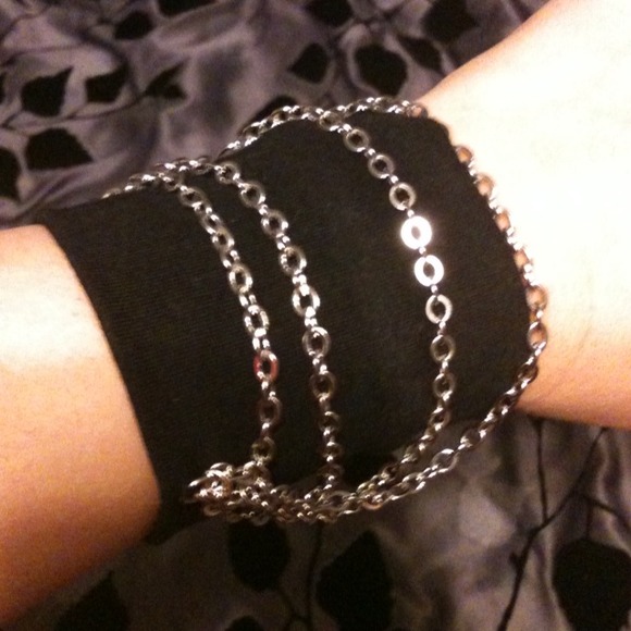 💙MULTI CHAIN COTTON CUFF💙 - Picture 1 of 2