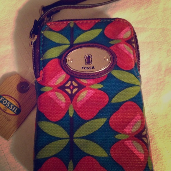 *Reserved* Fossil key sleeve wristlet