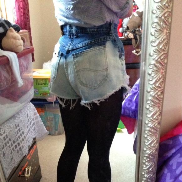 high waisted shorts - Picture 1 of 1
