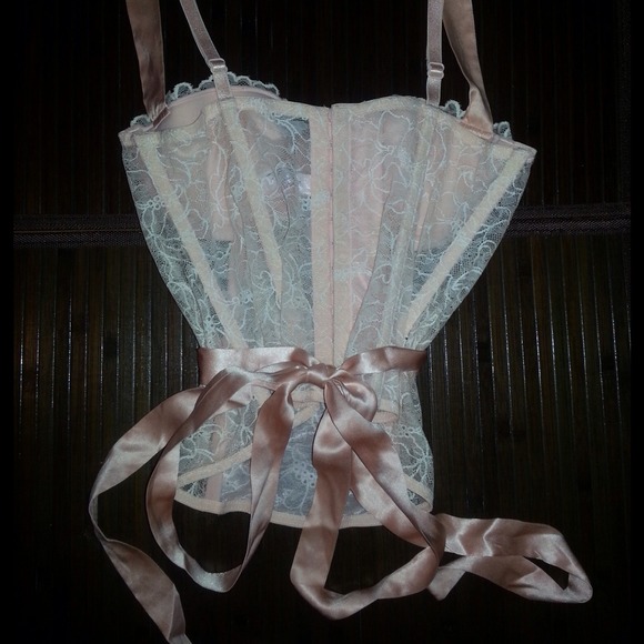 ✋SOLD - NO LONGER AVAILABLE VS Corset - Picture 2 of 3