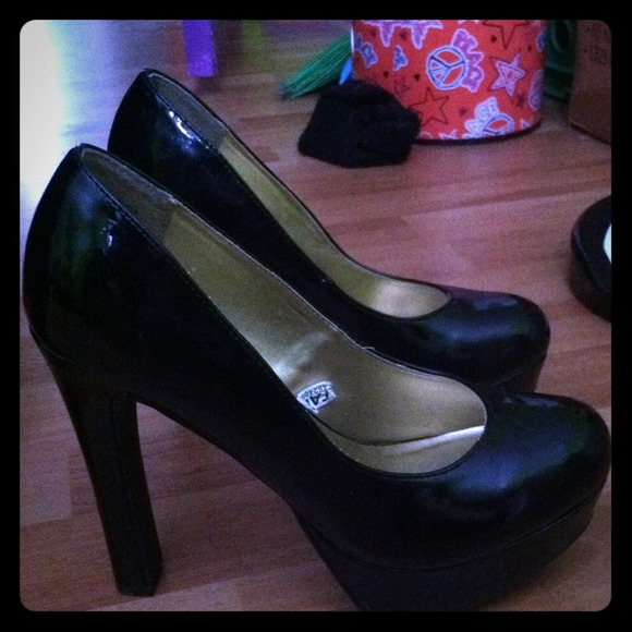 Black heels