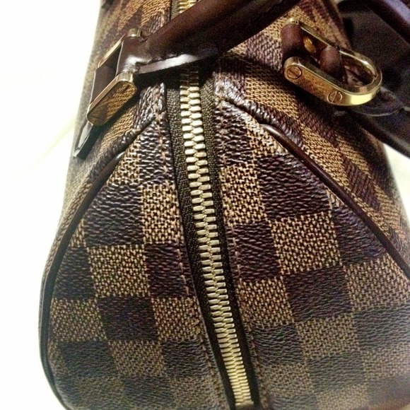 *+*🌟 Authentic Louis Vuitton Mini Ribera 🌟*+* - Picture 3 of 4