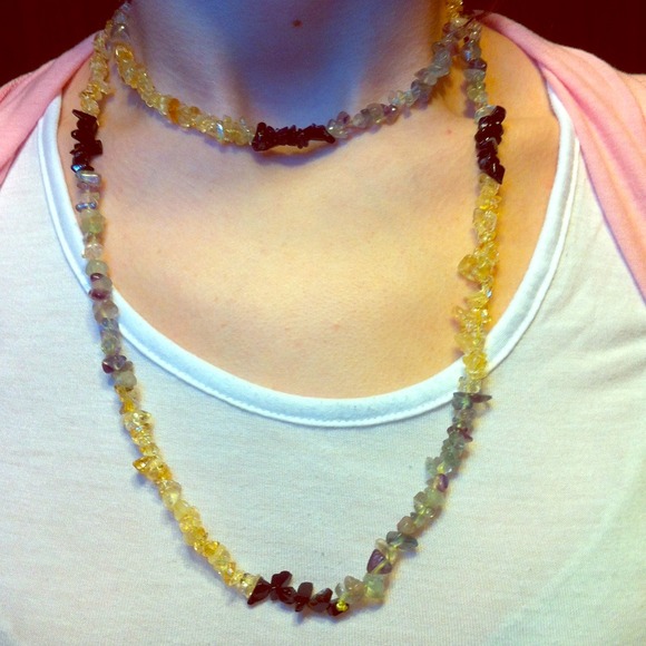 Multigem necklace. TGW 300cts
