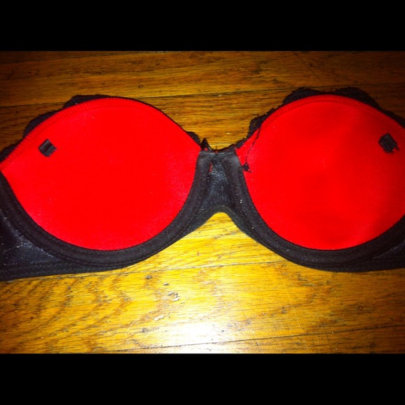 Lace bra - Picture 2 of 3