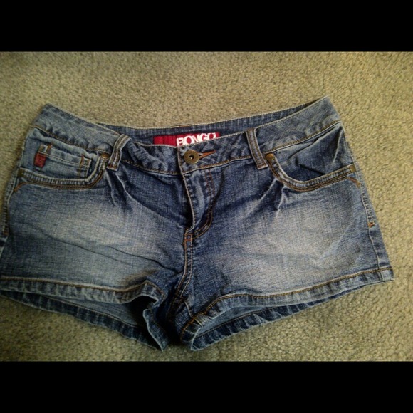Bongo distressed denim shorts. NWOT. - Picture 1 of 1
