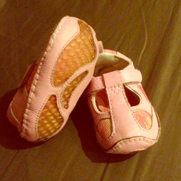 Toddler shoes