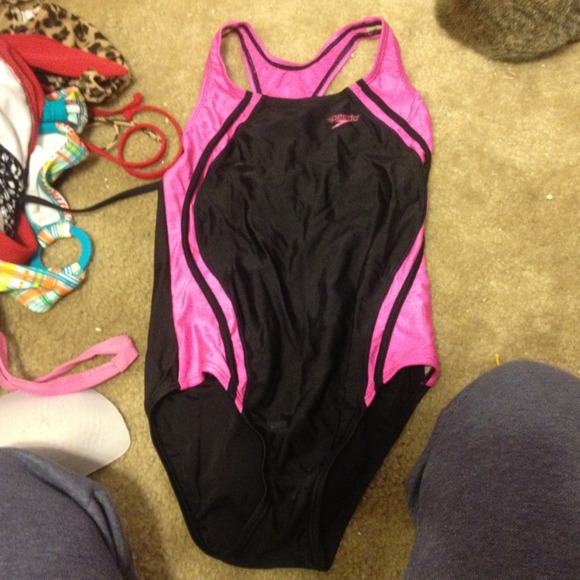 One piece bathing suit! Worn once! Girls size
