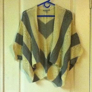 Sweater shawl