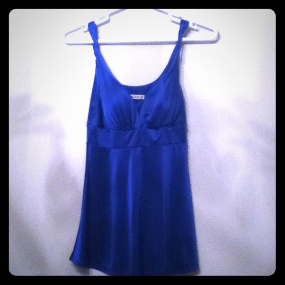 Silky blue tank top
