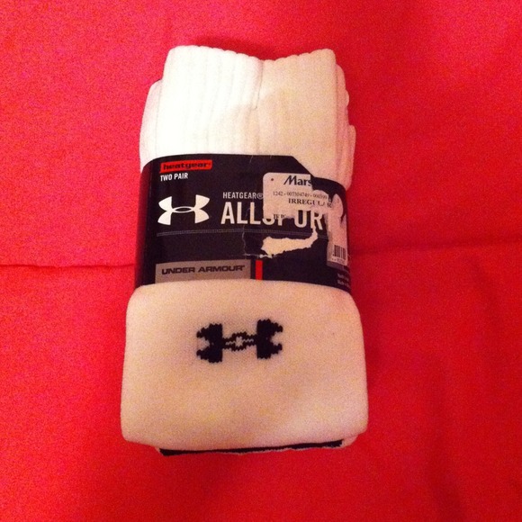 Two pack under armour socks