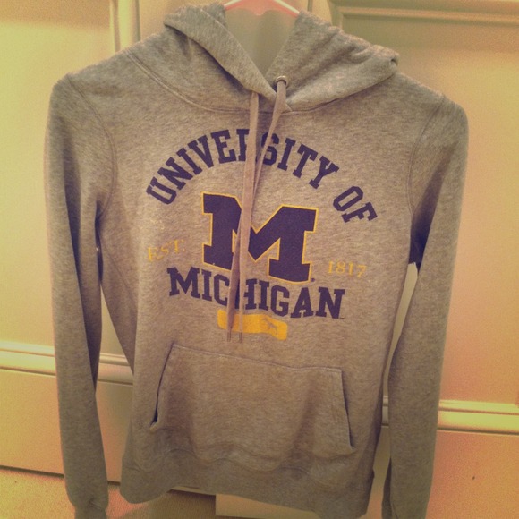 PINK Michigan Sweatshirt