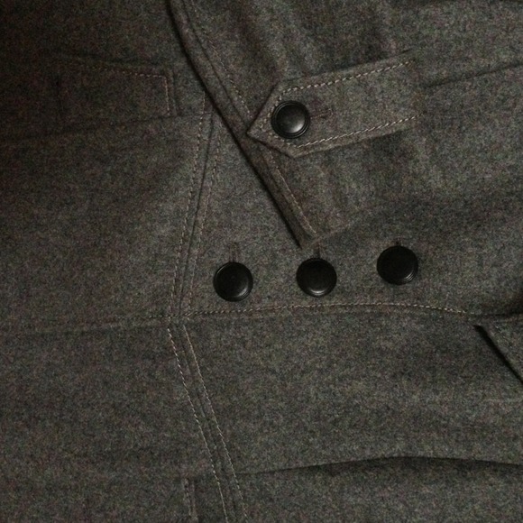 Kenneth Cole reaction wool coat size 6 - Picture 4 of 4